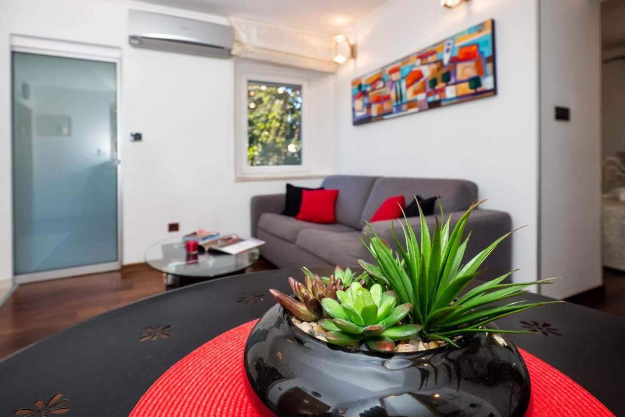Central Luxury Apartment Xenia سبليت المظهر الخارجي الصورة